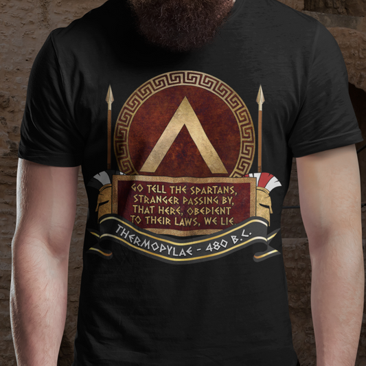 Battle of Thermopylae Tribute - Spartan Epitaph - Sparta Shield T-shirt